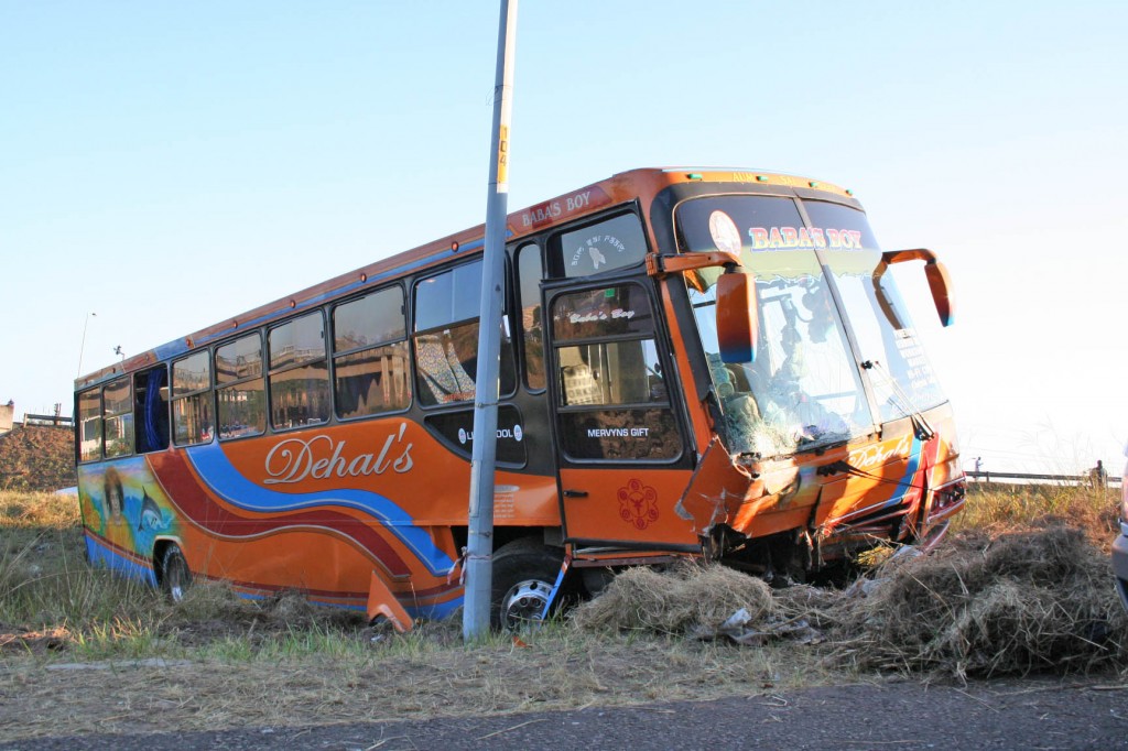 bus-crash-2