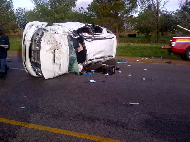 Collision on the N12 30 kilometres outside of Potchefstroom leaves one dead and two injured