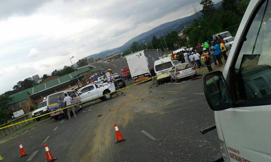 12 vehicle pile-up in Pietermaritzburg