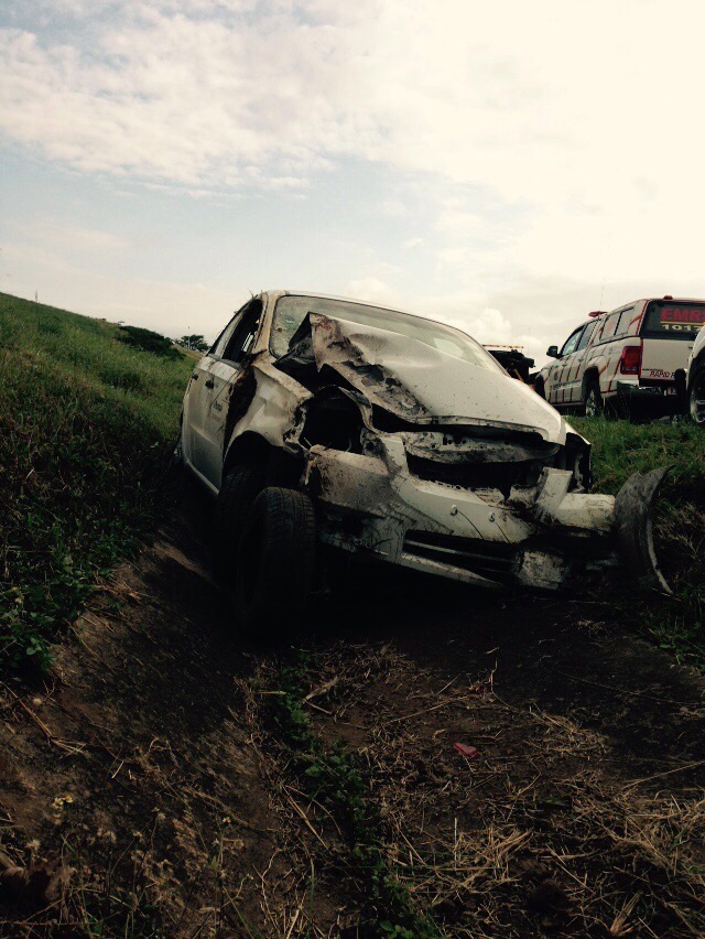 KZN N2 Sibaya vehicle rollover leaves four injured