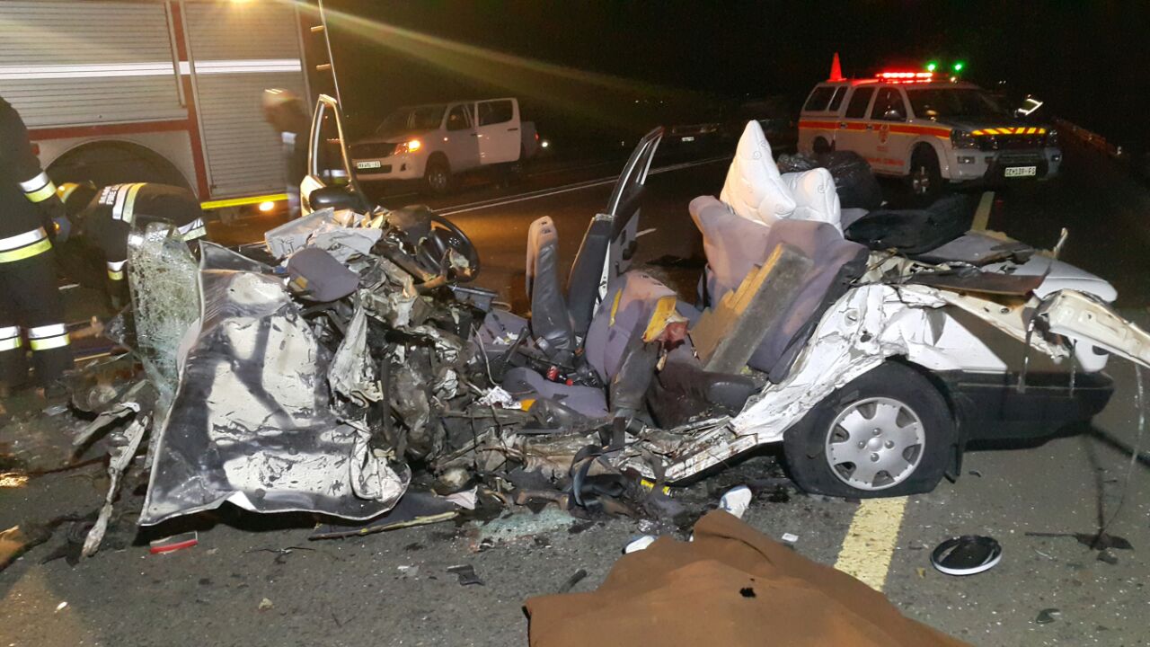 Photos from scene of rear-end collision as taxi crashed into truck on Van Reenen's Pass