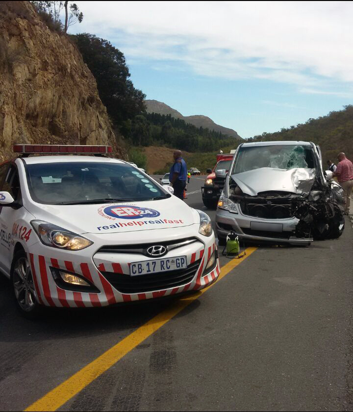 Fourteen injured in Ficksburg collision