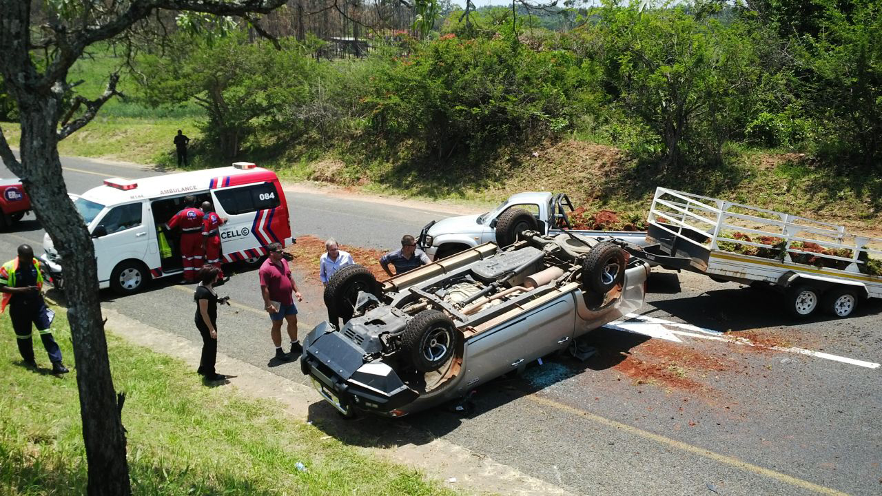 Vehicle with trailer overturns on R37 between Nelspruit and Lydenburg 