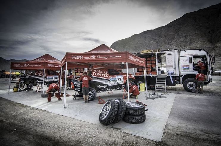 Poulter impresses early on stage 2 of Dakar 2015