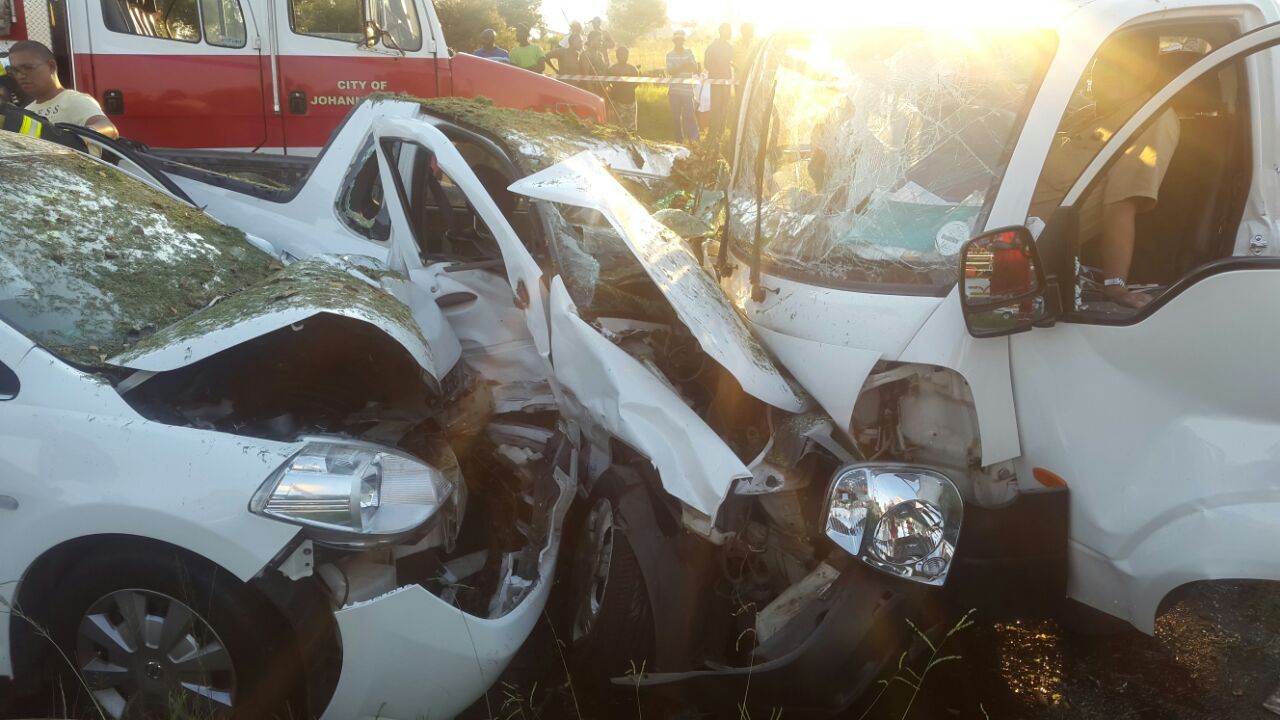 Multiple vehicle collision as truck loses control in South of Johannesburg