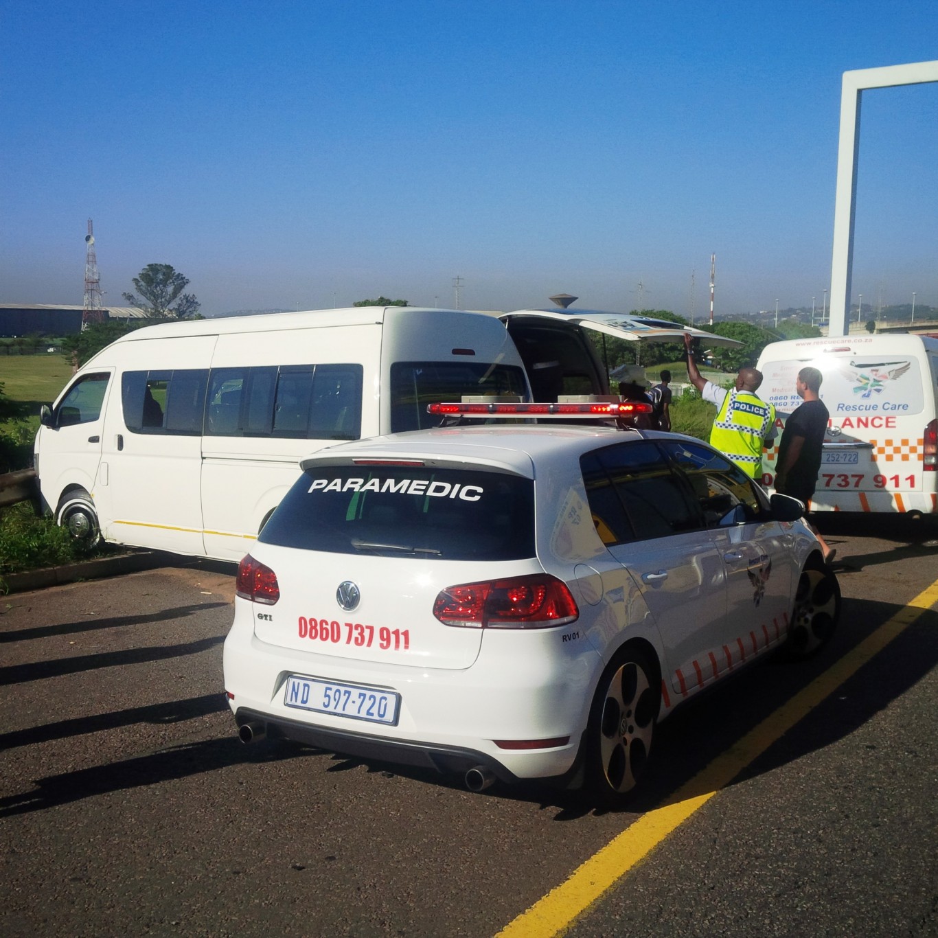 2 Injured in 5 car pile up in Durban