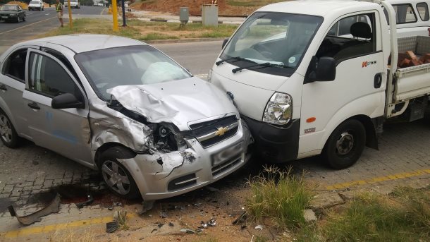 Three injured in Nelspruit collision