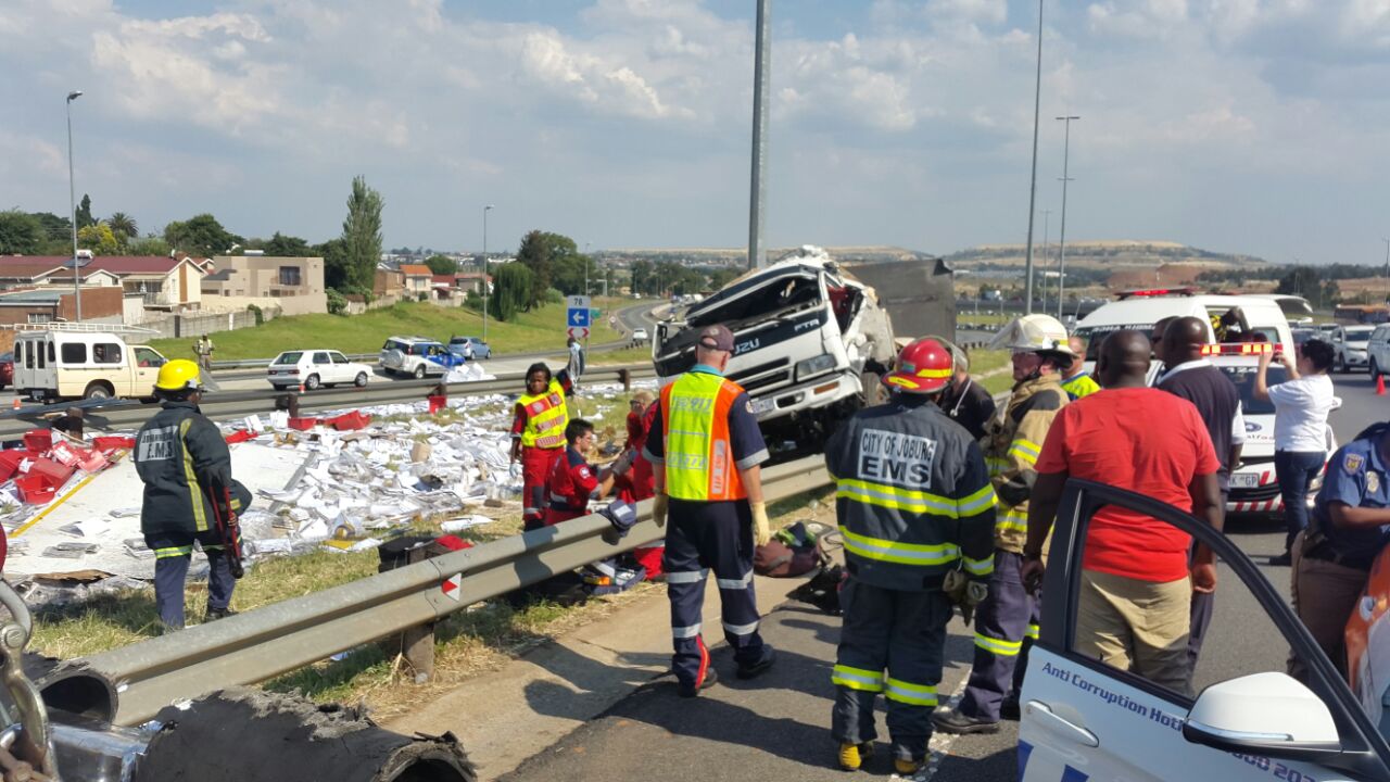 Truck flipped with patient airlifted on the N1 near the Maraisburg Bridge