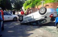 1 injured in roll over accident, Durban