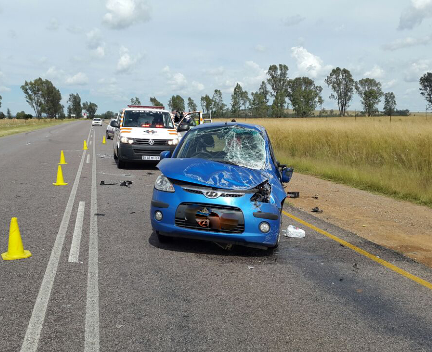 Vehicle rollover on the N12 near Potchefstroom leaves two injured