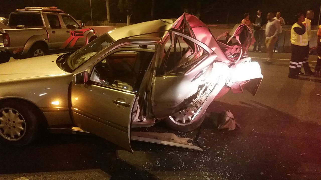 One person killed in seven car pile-up on N1