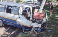Taxi collision into pole in Umhlanga leaves 7 injured