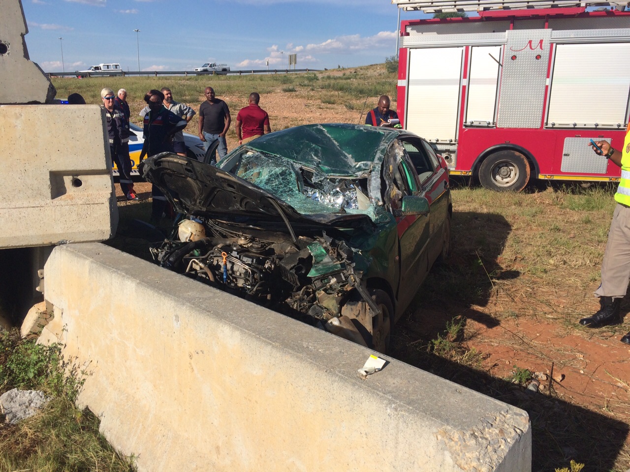 Two killed in collision off Puffontein Road in Benoni