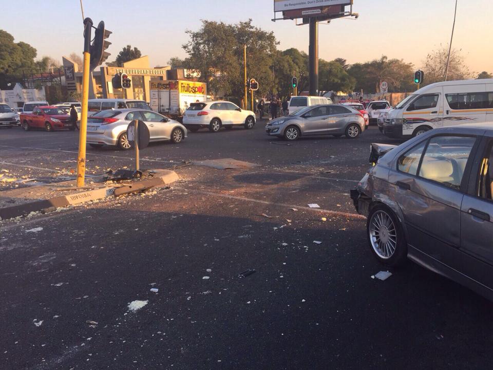 Four injured in collision at intersection of Rivonia and 12th Road