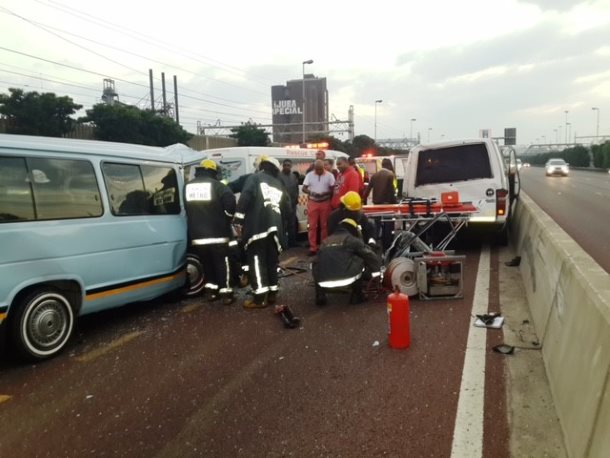 2 Taxi accidents leave 6 injured Durban