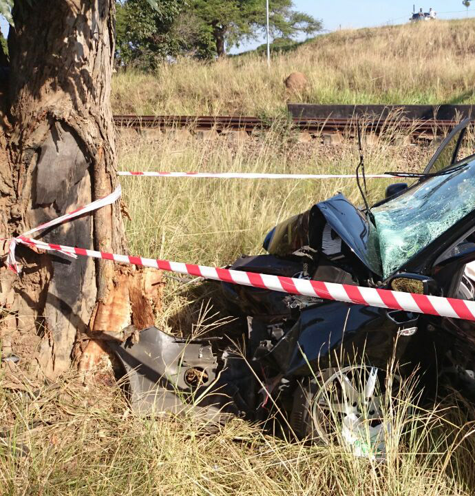 Chatsworth road crash leaves one dead and four injured