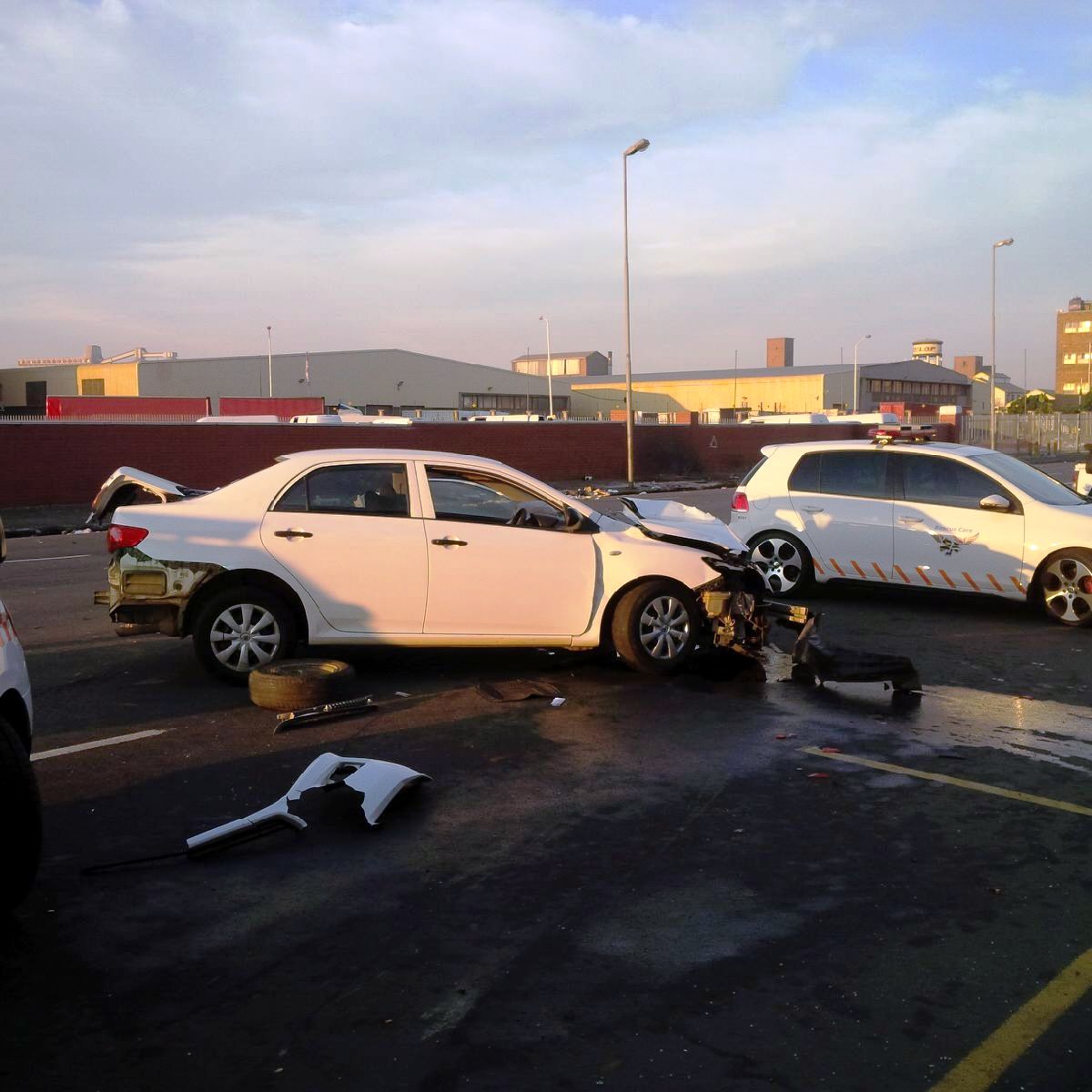 2 Injured after vehicle rolls on Sydney Road