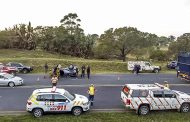 Three people injured in road crash on the R61 near the Uvongo off ramp