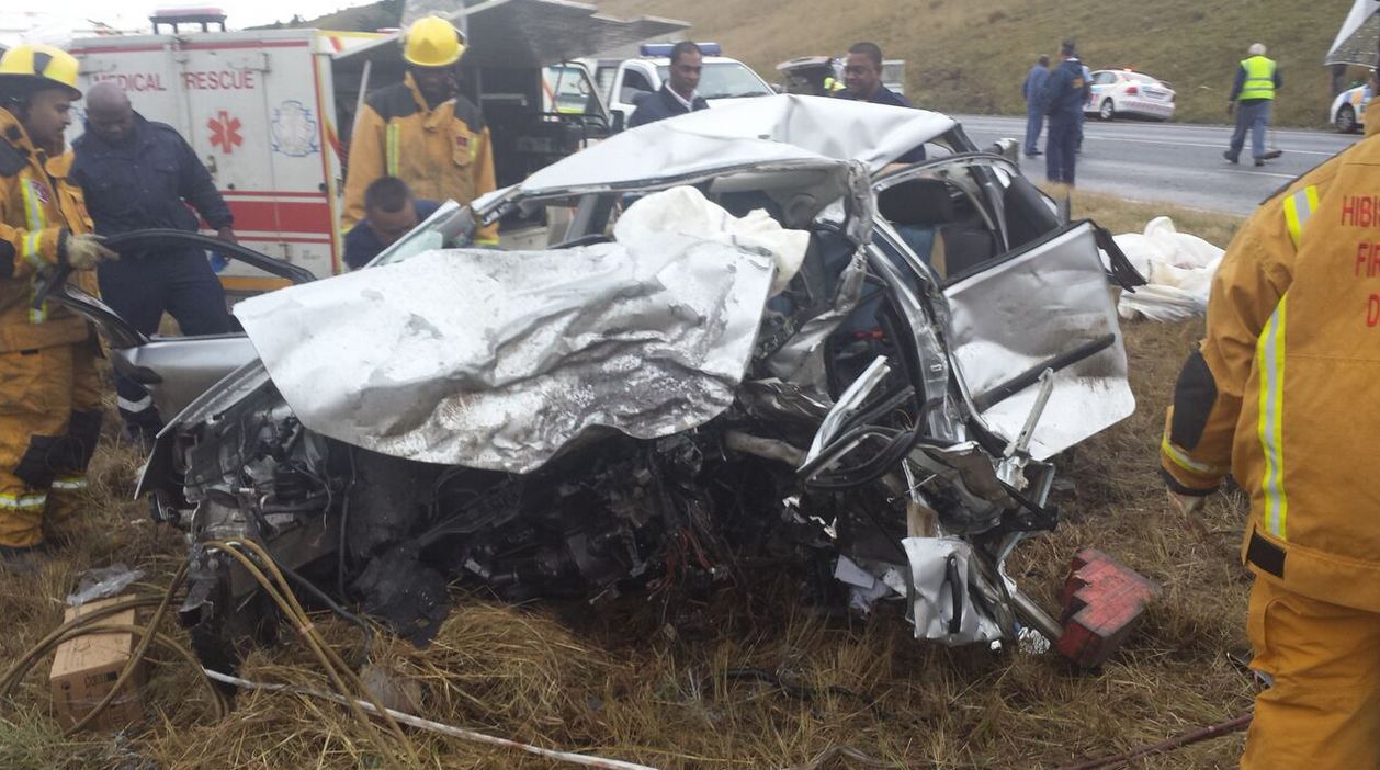 Crash 10km north of Port Shepstone leaves four people dead