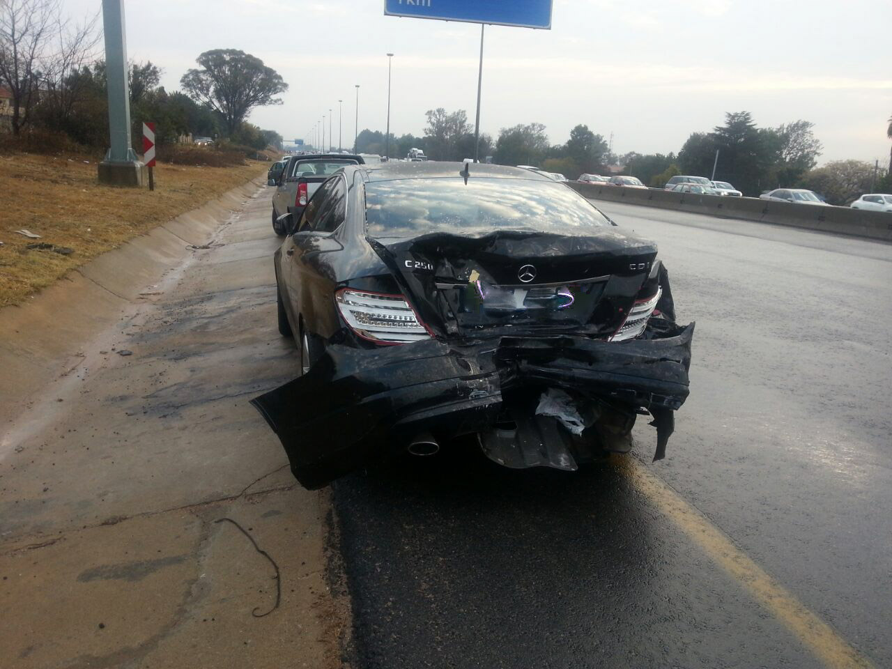 Woodmead rear-end crash leaves eight injured