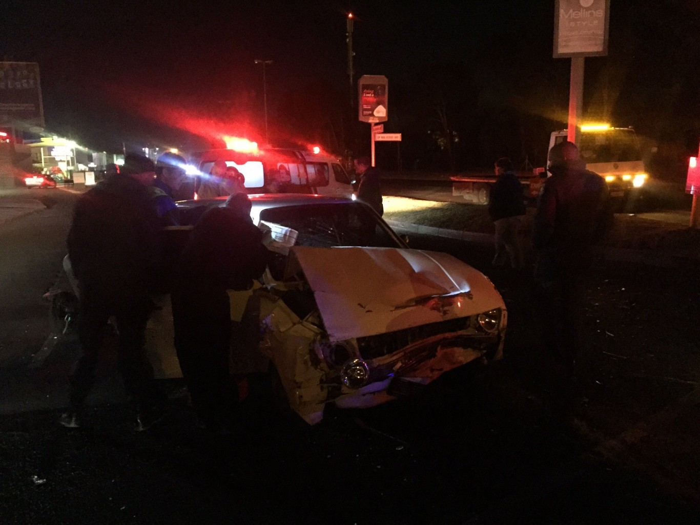 Two injured in evening road crash at intersection in Bloemfontein