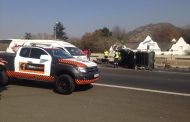 Several injured as taxi crashes into barrier on N3 North after Gilloolys