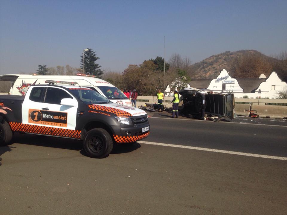 Several injured as taxi crashes into barrier on N3 North after Gilloolys