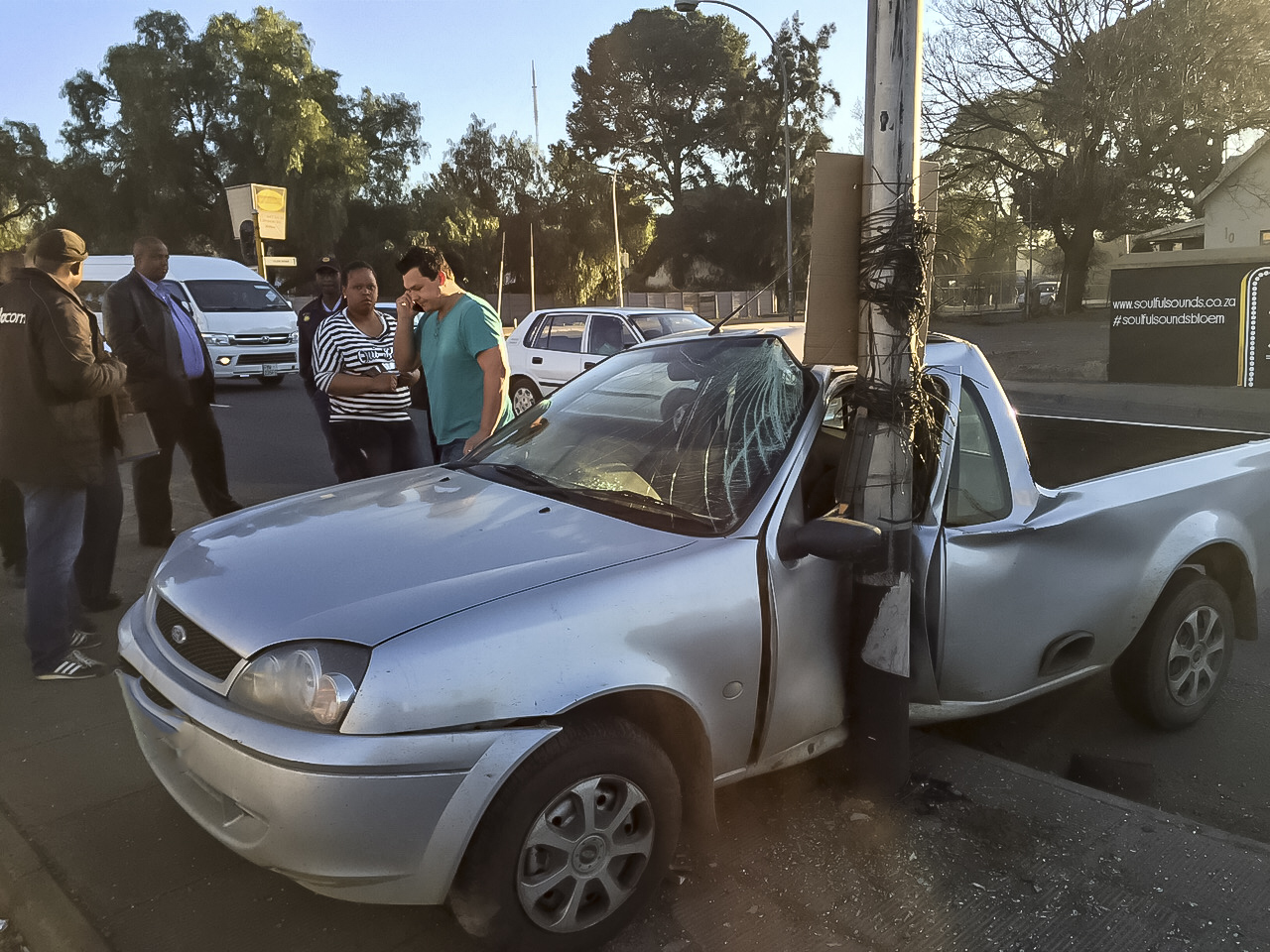 Bloemfontein road crash leaves one injured