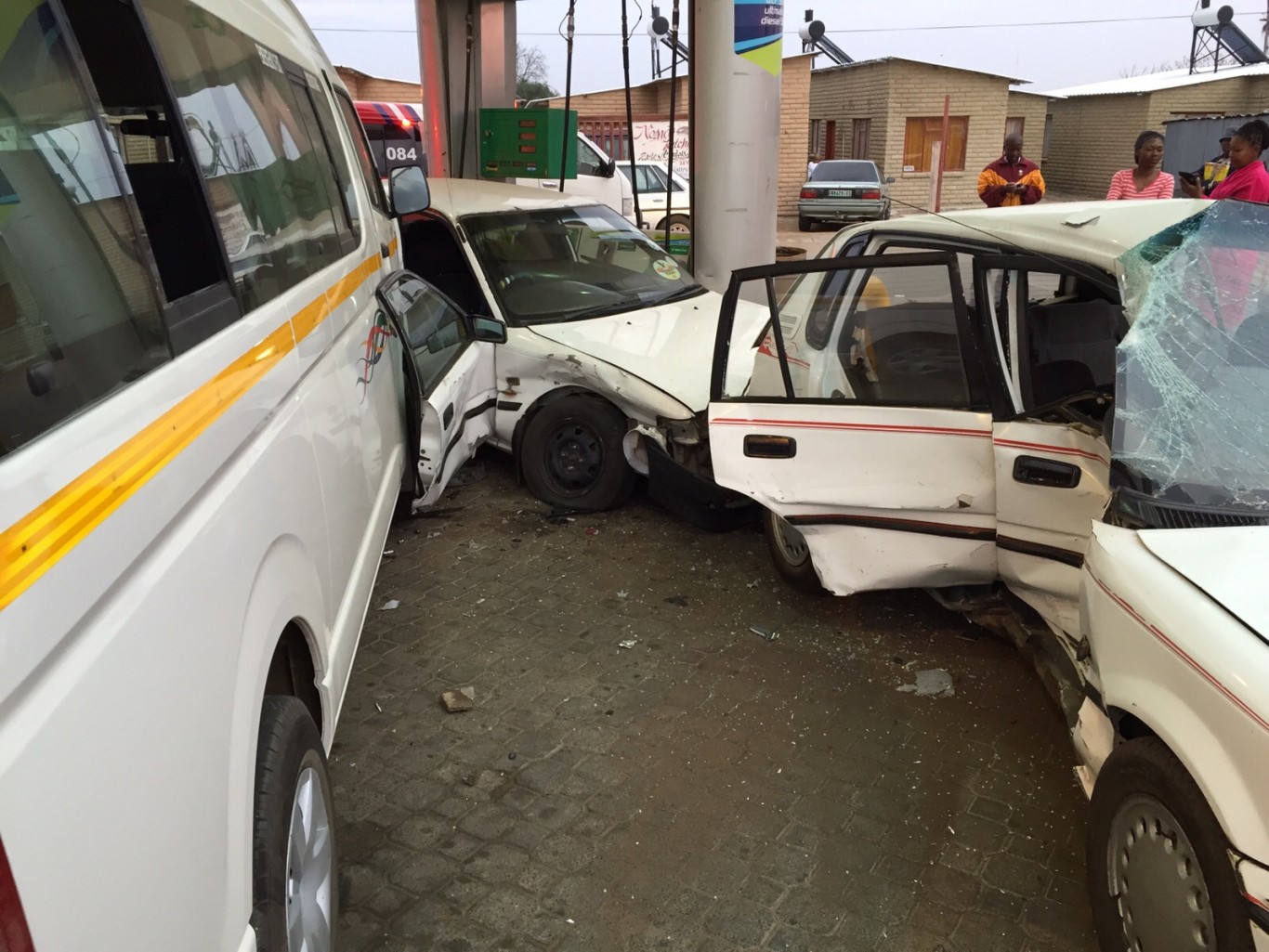 Collision at Bloemfontein petrol station leaves seven injured