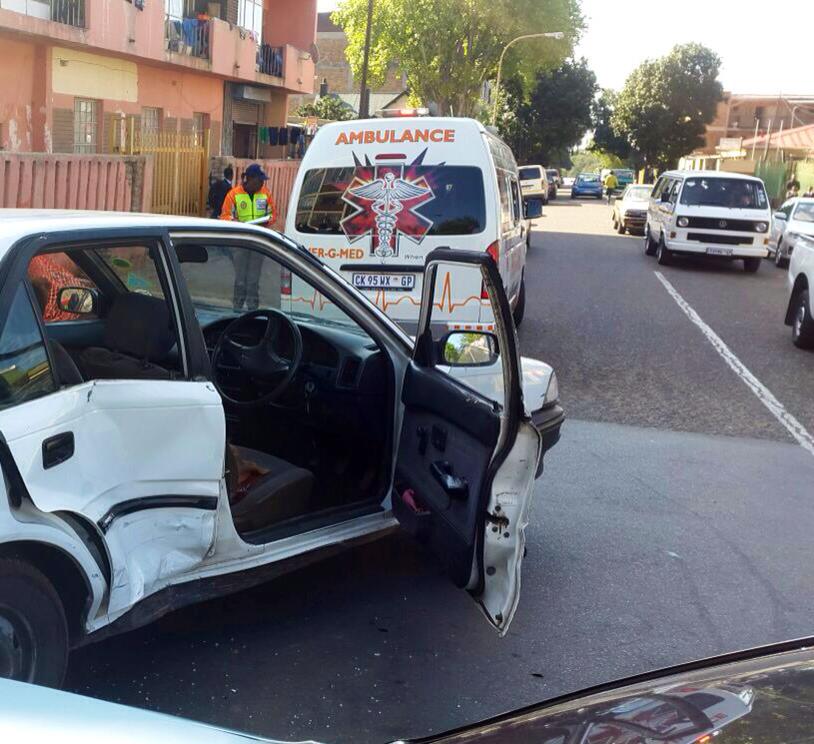 School children injured in collision at intersection in Yeoville