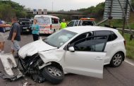 Two hurt in three car pile up on the M7 East bound, Durban