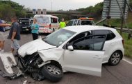 Two hurt in three car pile up on the M7 East bound, Durban