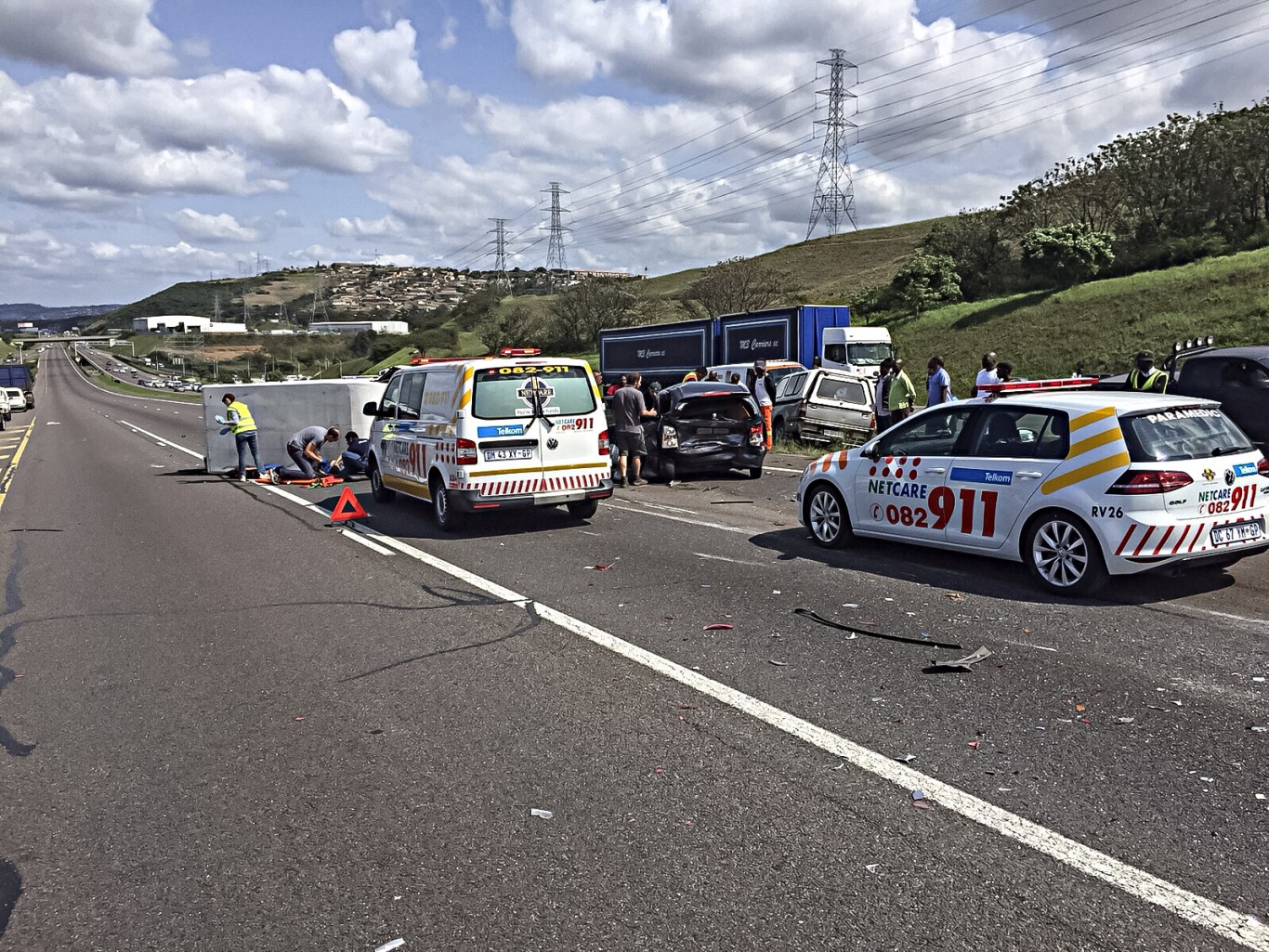 Umhlanga N2 south road crash leaves 5 injured