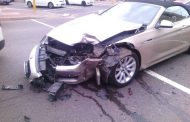 One injured in early morning Durban CBD crash