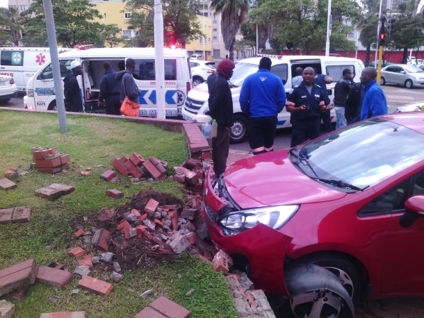 One injured in early morning Johannesburg CBD crash 2