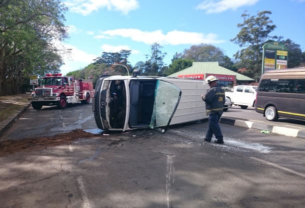 Taxi rolls near Pietermaritzburg injuring 14
