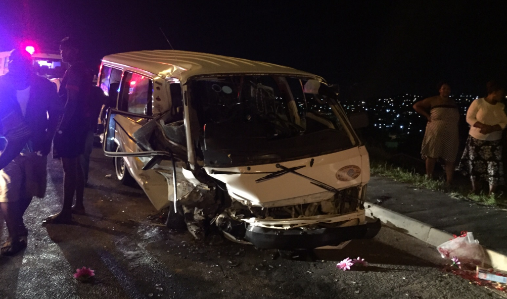 Children injured as taxi crashes, Kwamashu