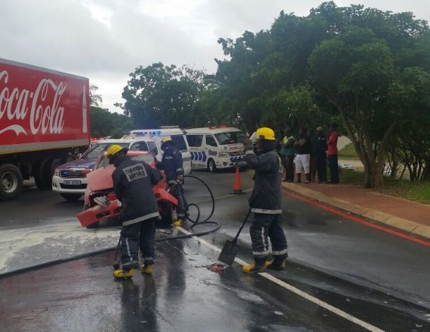 One injured in fiery Gateway Shopping Mall crash