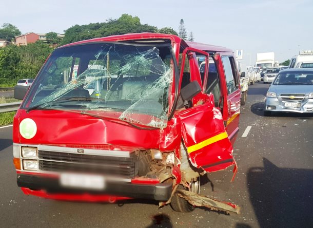 13 seriously injured in Durban taxi crash