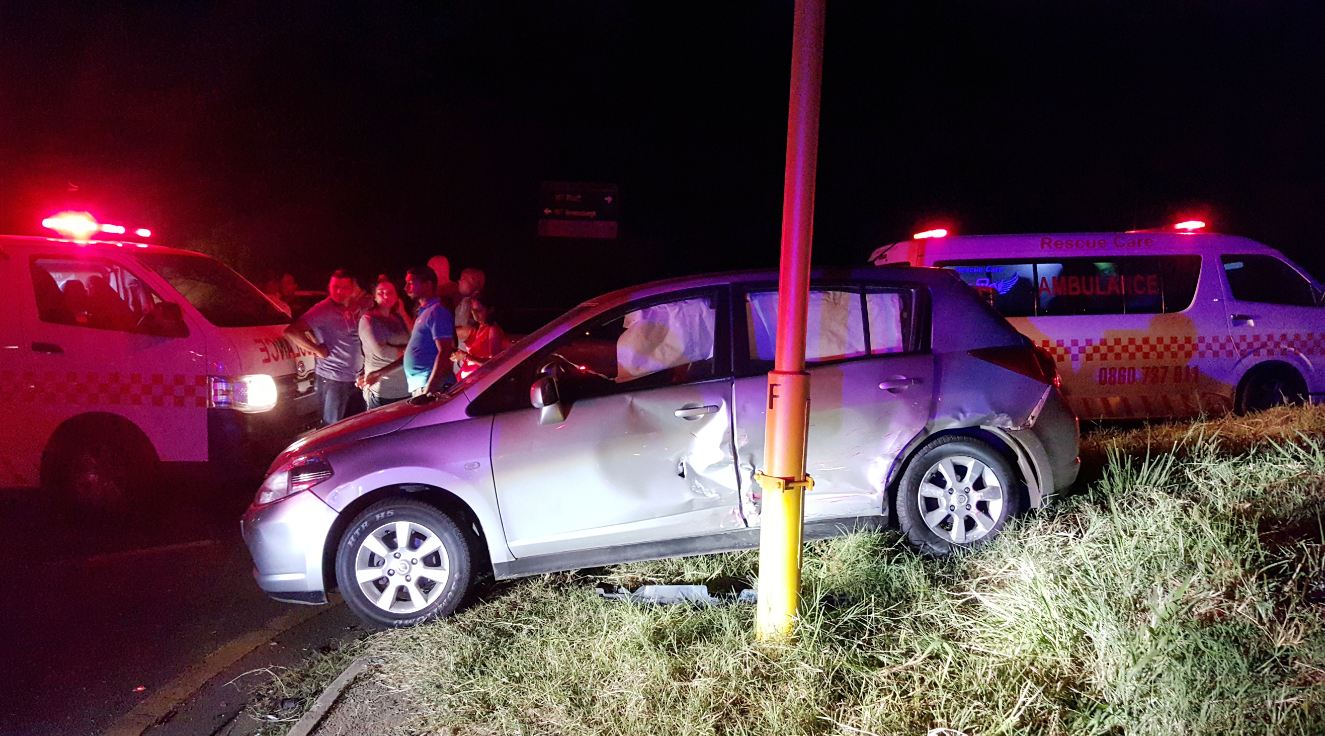 10 injured in T Bone crash at the intersection of the N2 and M7