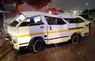 3 Injured in taxi crash Durban