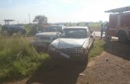 Two bakkies collide in Midvaal injuring five