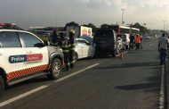 One injured in 4-car pile-up on the corners of Malibongwe and Witkoppen, in Northriding