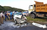 Winklespruit head-on collision leaves two injured
