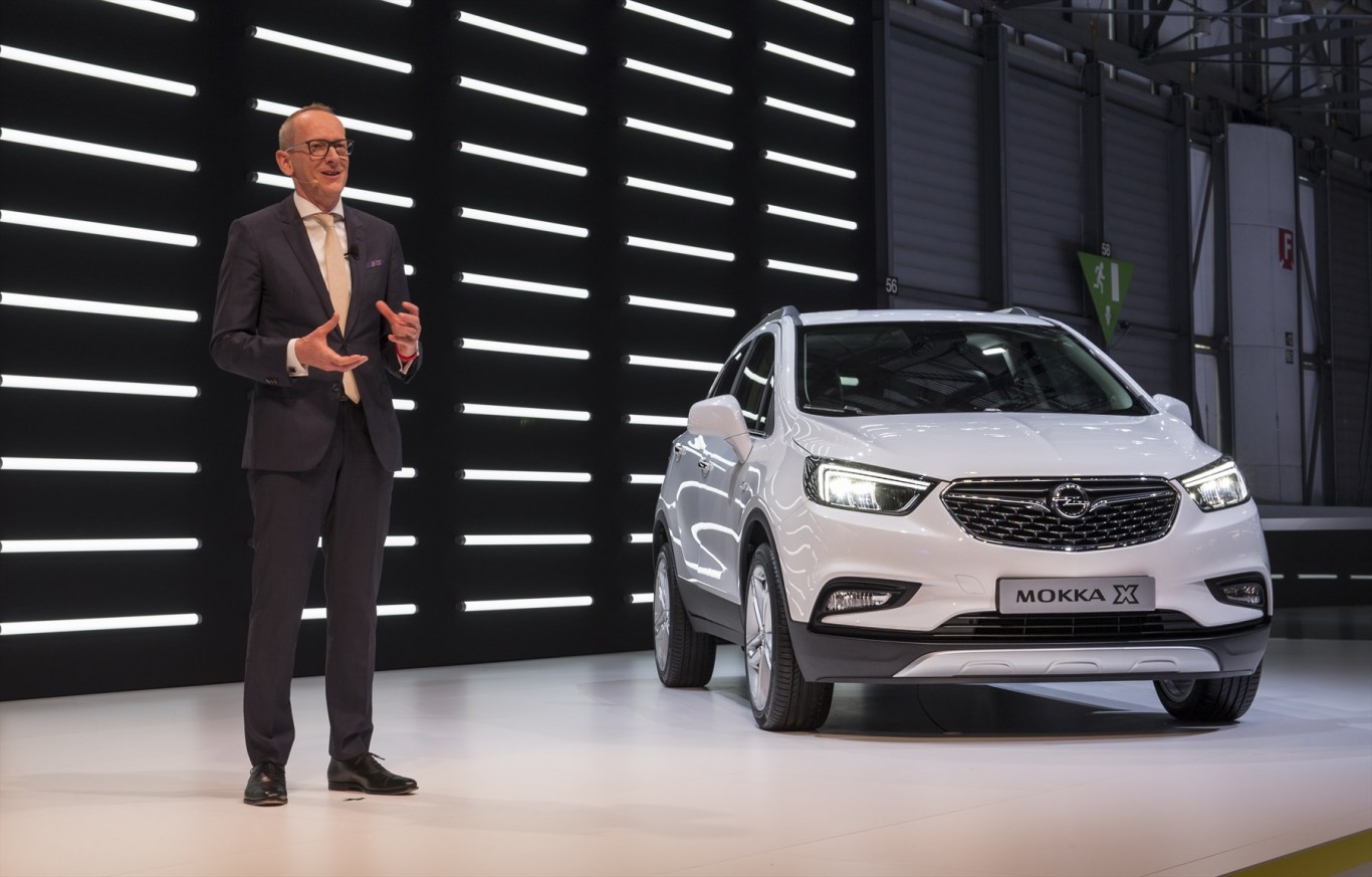 opel-press-conference-geneva-2016-298809_1800x1800