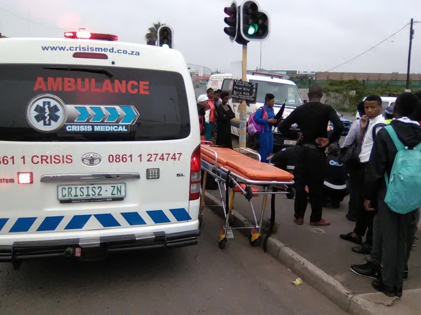 Pedestrians knocked down by taxi at Kwamashu