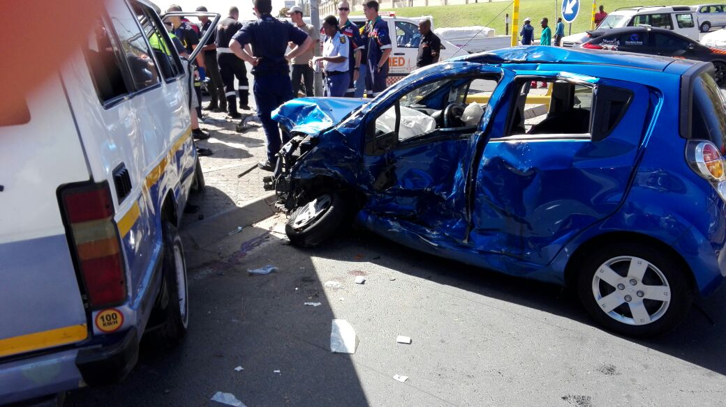 Six injured in collision on William Nicol