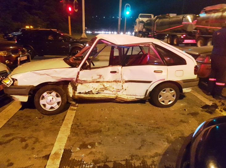 2 Injured in T Bone crash in Durban