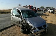 Five injured in head-on collision on the R511 between Diepsloot and Dainfern