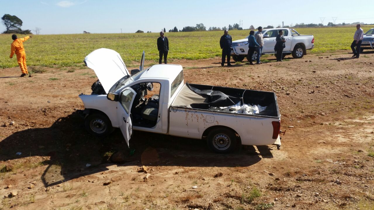 Three injured in head-on collision, Diepsloot